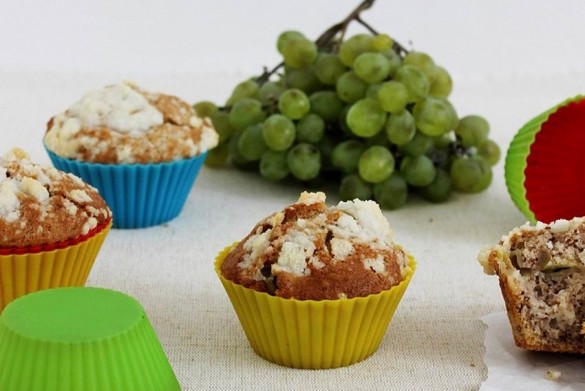 Őszi muffin szőlővel és ropogós morzsával – gyors desszert