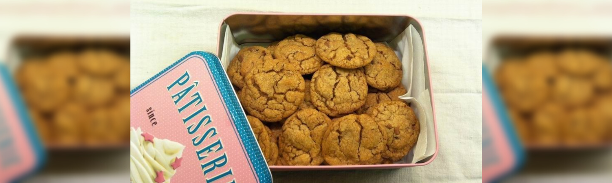 A legegyszerűbb csokis cookie omlósan, vegán változatban